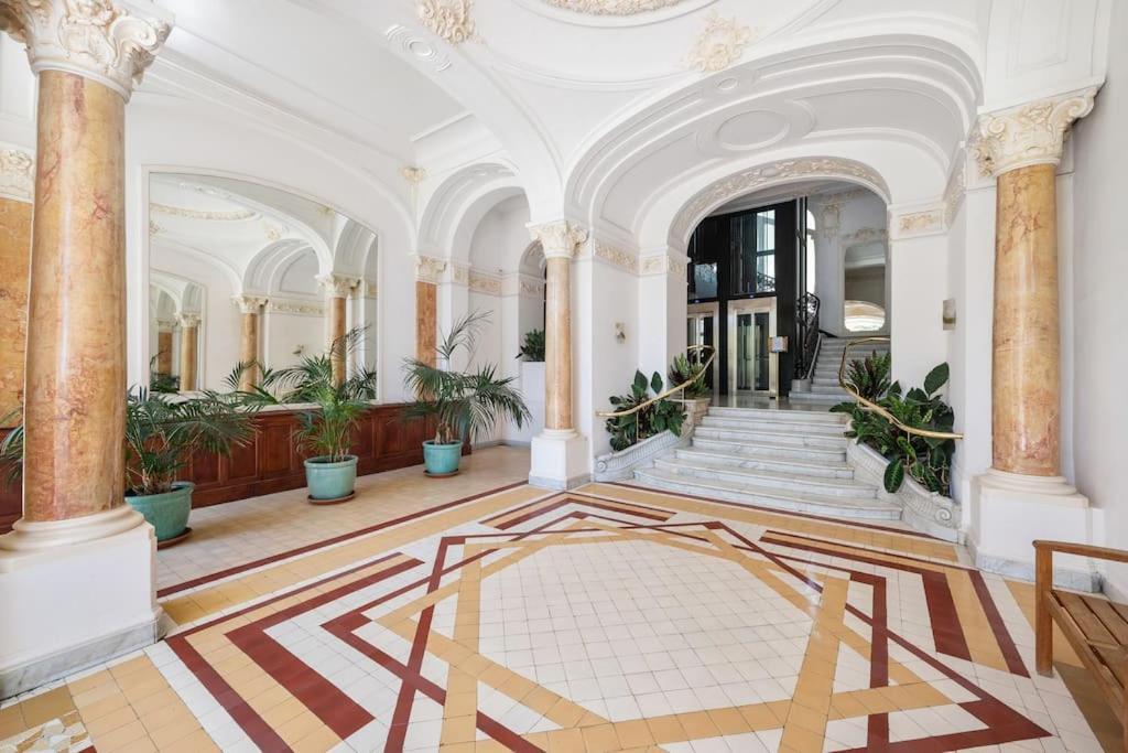 Le Winter Palace - Central - Parking Prive - Palace - Wifi マントン エクステリア 写真